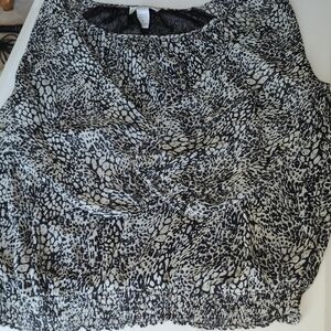 Cathy Daniels Black and Gray Animal Print Blouse